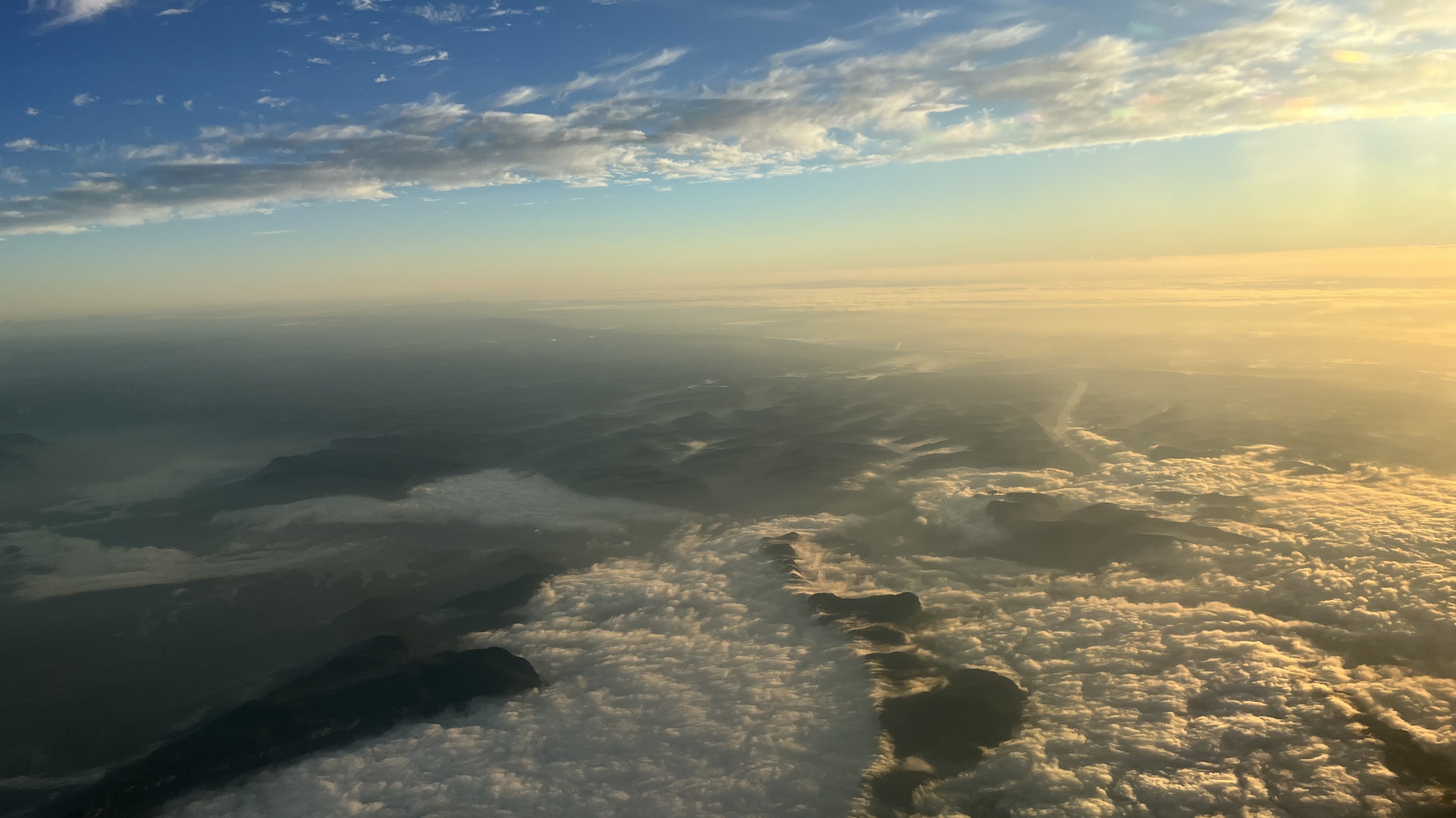 Photographed over the Blue Mountains national park